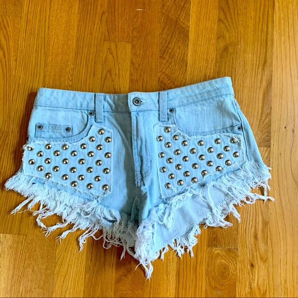 Carmar Pants - Carmar size 27 Jean shorts with metal accent
